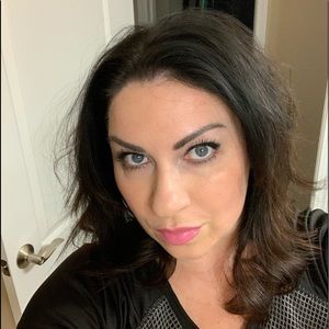 Meet your Posher, Irina